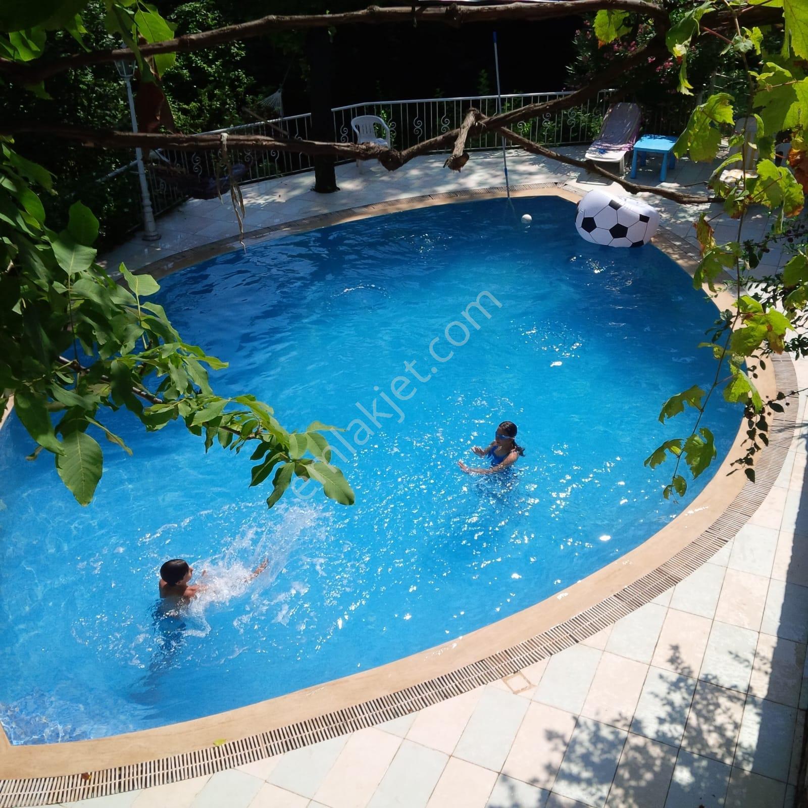 Kartepe - Maşukiye Göl Manzaralı Geniş Arazili Satılık Villa - Görsel 16