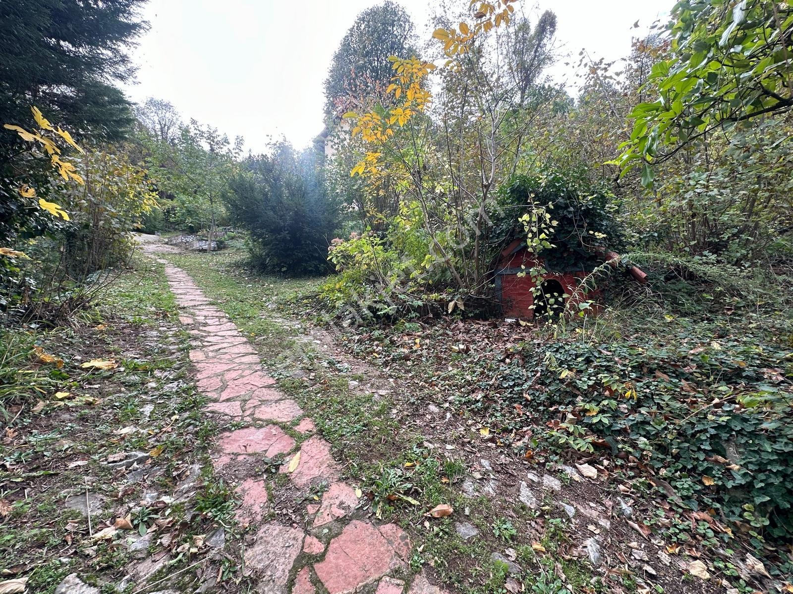 Kartepe - Maşukiye Göl Manzaralı Geniş Arazili Satılık Villa - Görsel 22