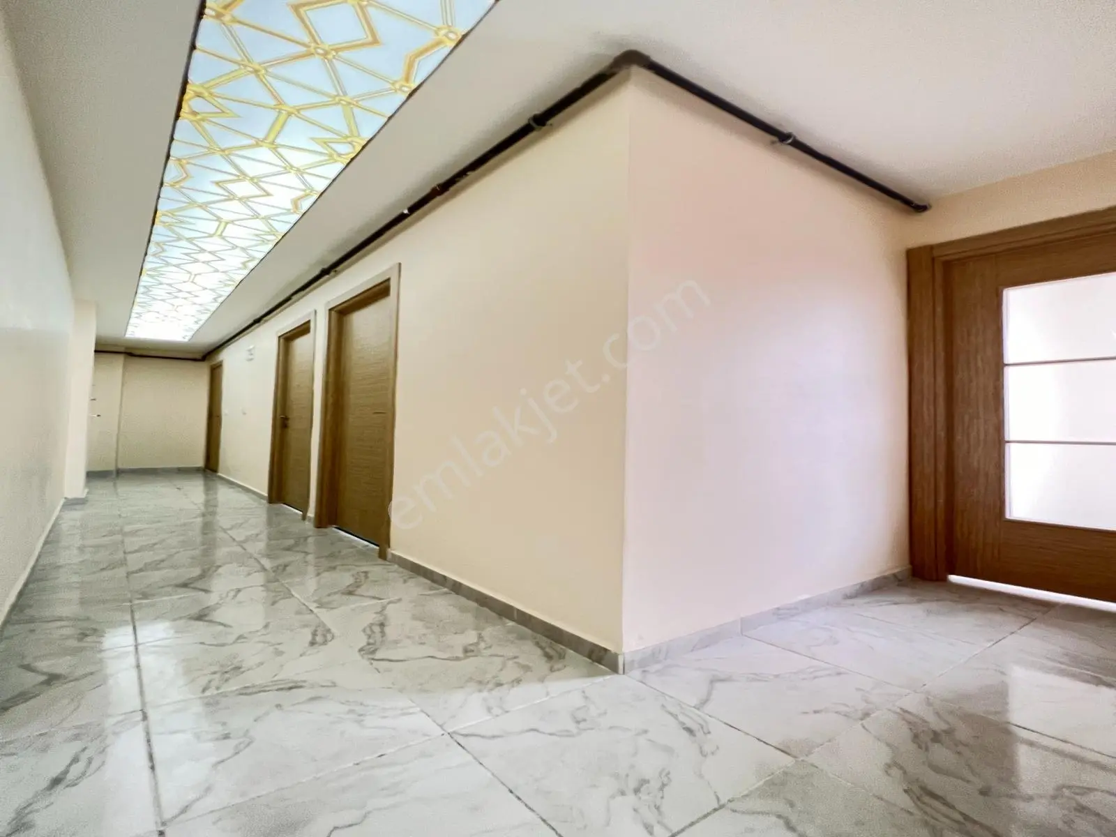 Sıfır Bina Park Cephe 2+1 Satılık Balkonlu Ara Kat Daire! - Görsel 24