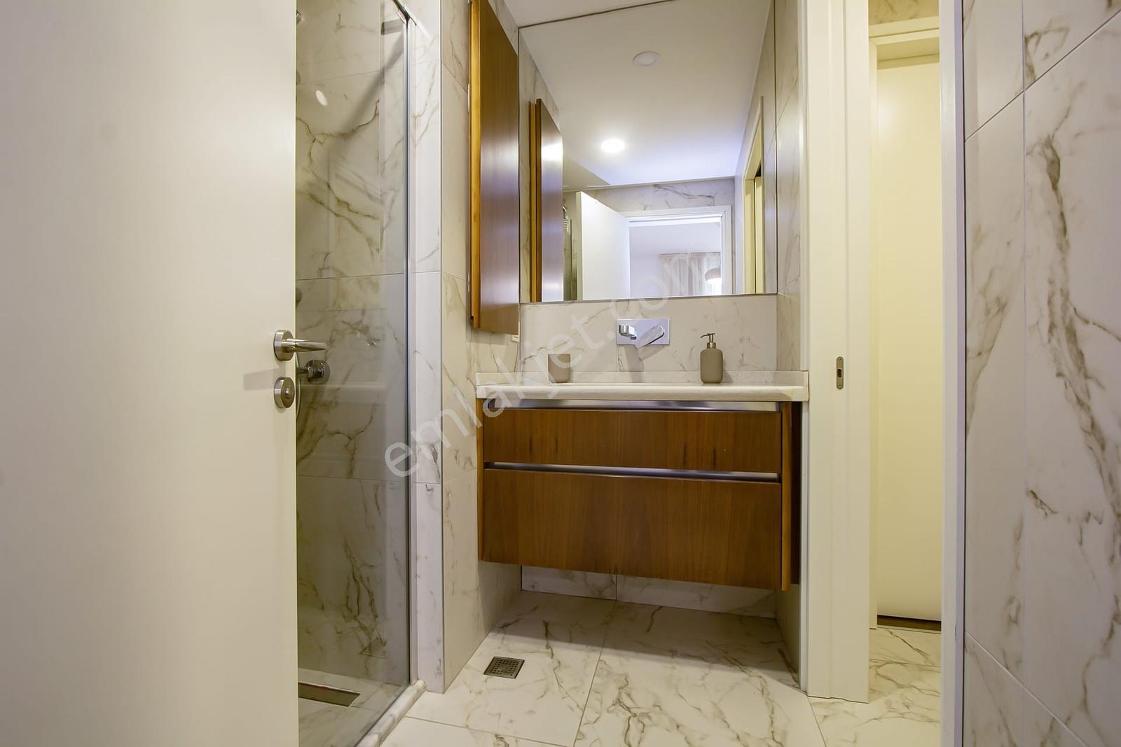 Galata'nın En Prestijli Sitesi Hacımimi Gardens'da Nadir Ara Kat - Görsel 27