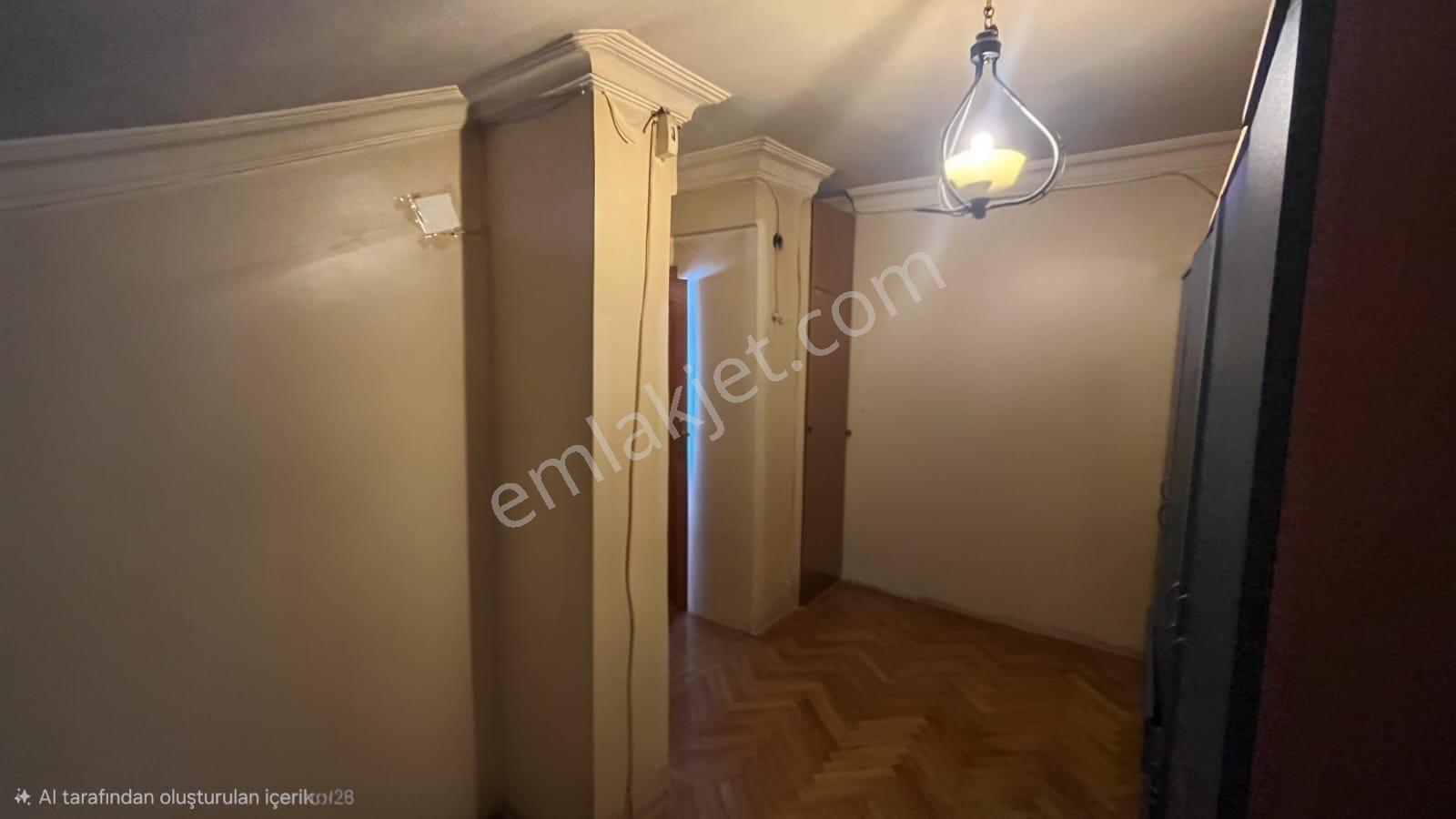 Kadıköy Kuyubaşı'nda Merkezi Konumda Geniş 3+1 Satılık Daire - Görsel 15