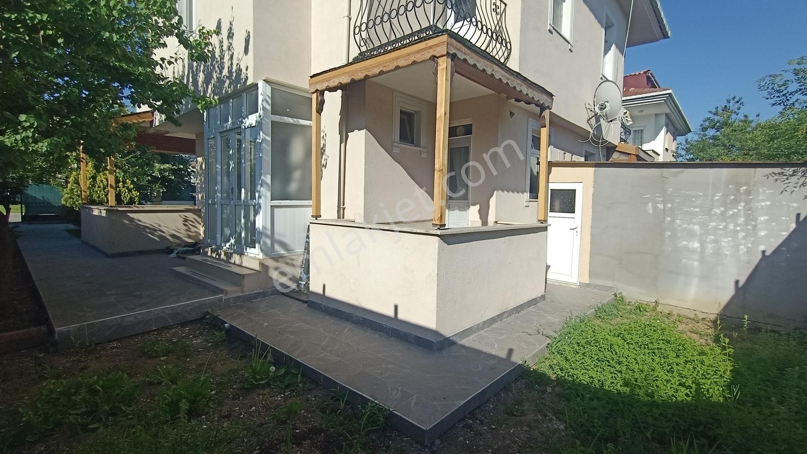 Şile Çavuş Mah. 6+1(3+1) Müstakil Bahçeli Villa - Görsel 16