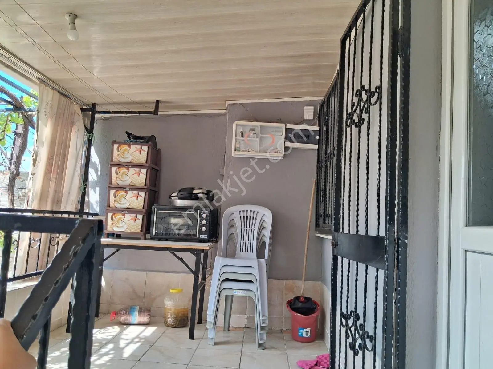Konak Levent Mahallesinde Teraslı, Bakımlı 2+1 Müstakil Daire - Görsel 2