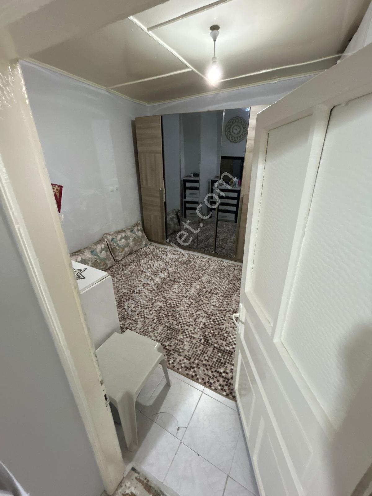 Konak Levent Mahallesinde Teraslı, Bakımlı 2+1 Müstakil Daire - Görsel 26