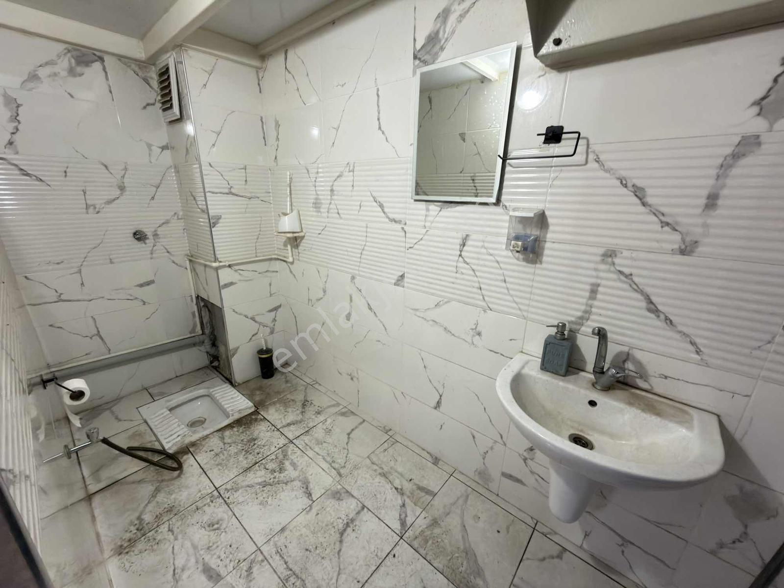 Tapu54 | Erenler Uluyol Cad. Güçlü Lokasyonda Kiralık Tesis - Görsel 30
