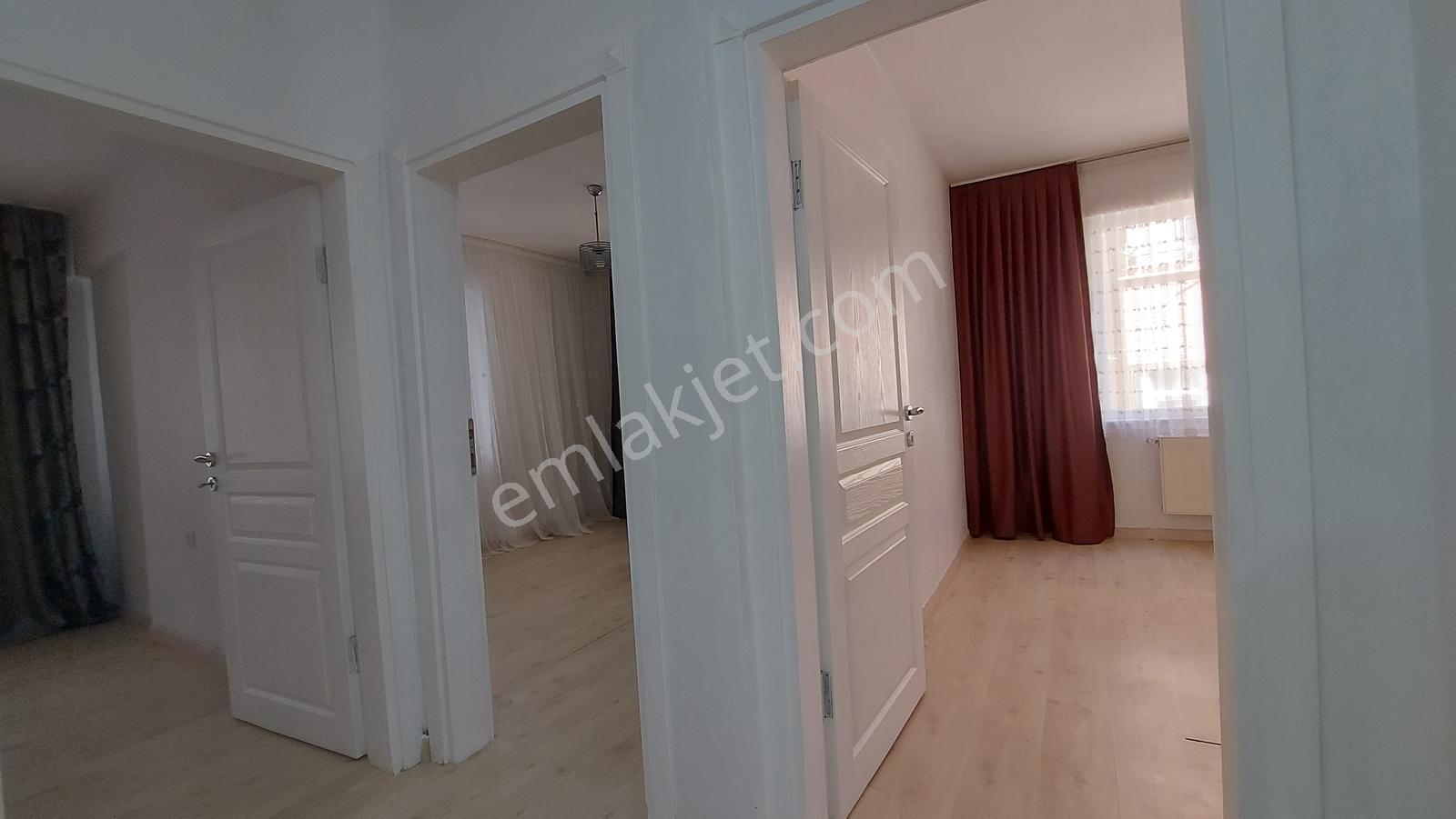 Körfez Güney Mahallesi Merkezi Konum Satılık 3+1 Ara Kat Daire - Görsel 18
