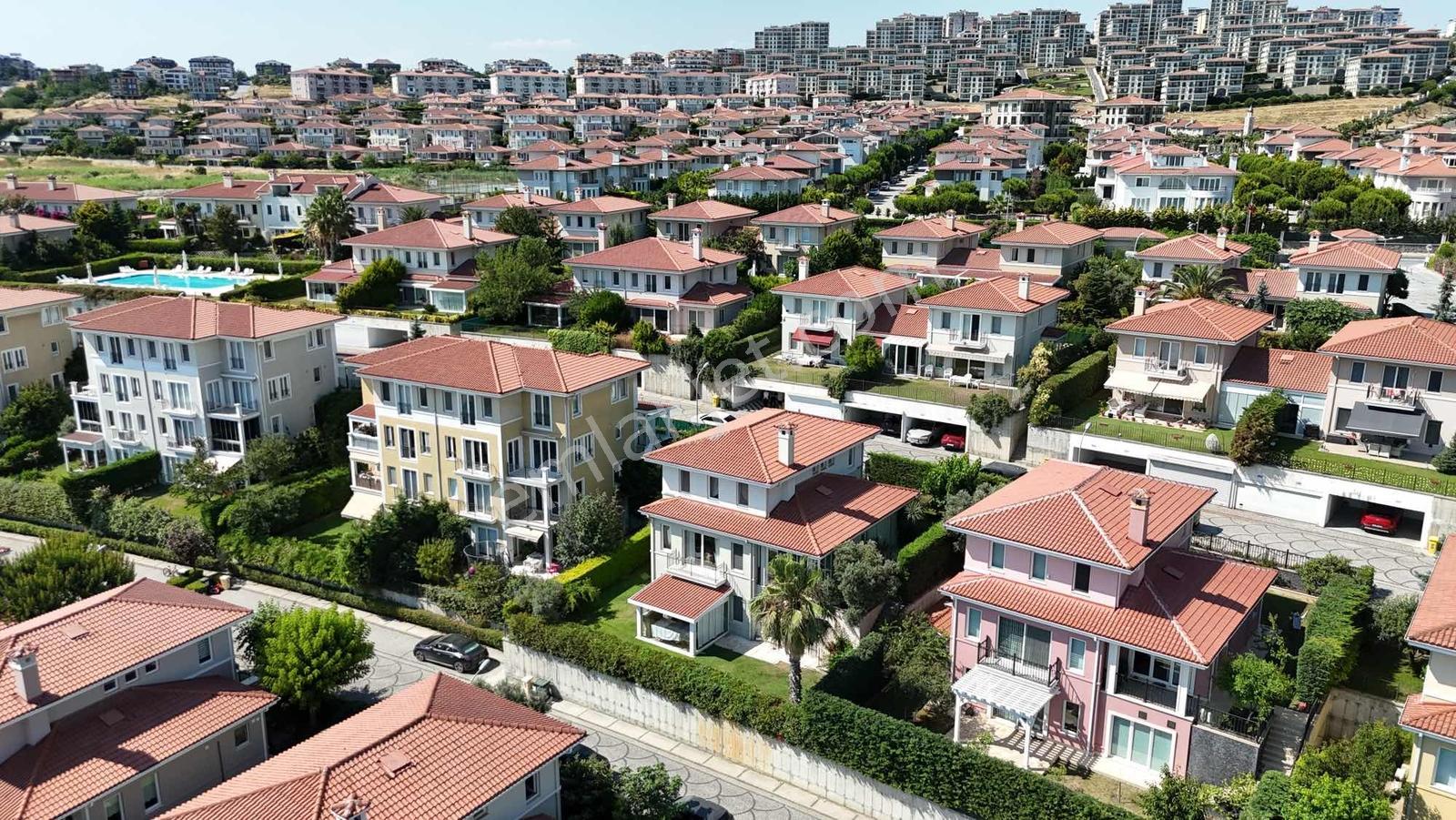 Remax Ten Deniz İstanbul Yakamoz Full Deniz Manzaralı 6+2 Villa - Görsel 15