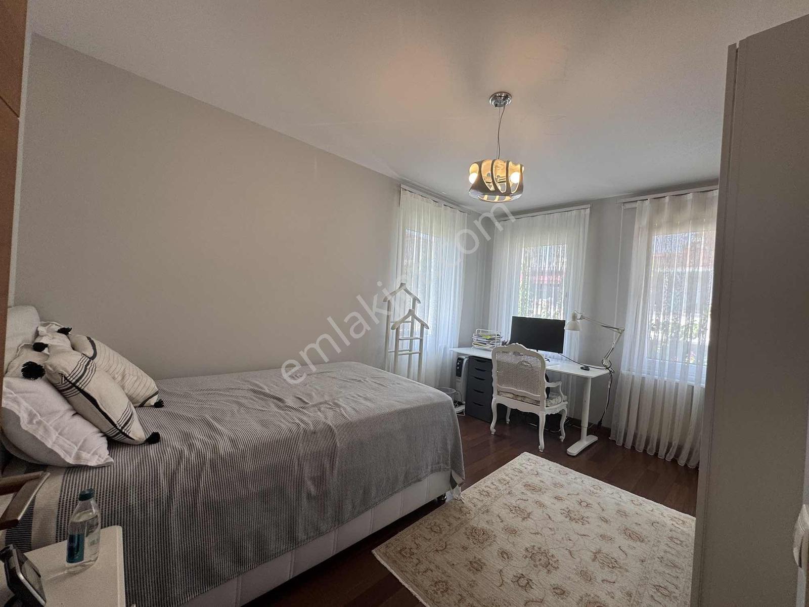 Remax Ten Deniz İstanbul Yakamoz Full Deniz Manzaralı 6+2 Villa - Görsel 8