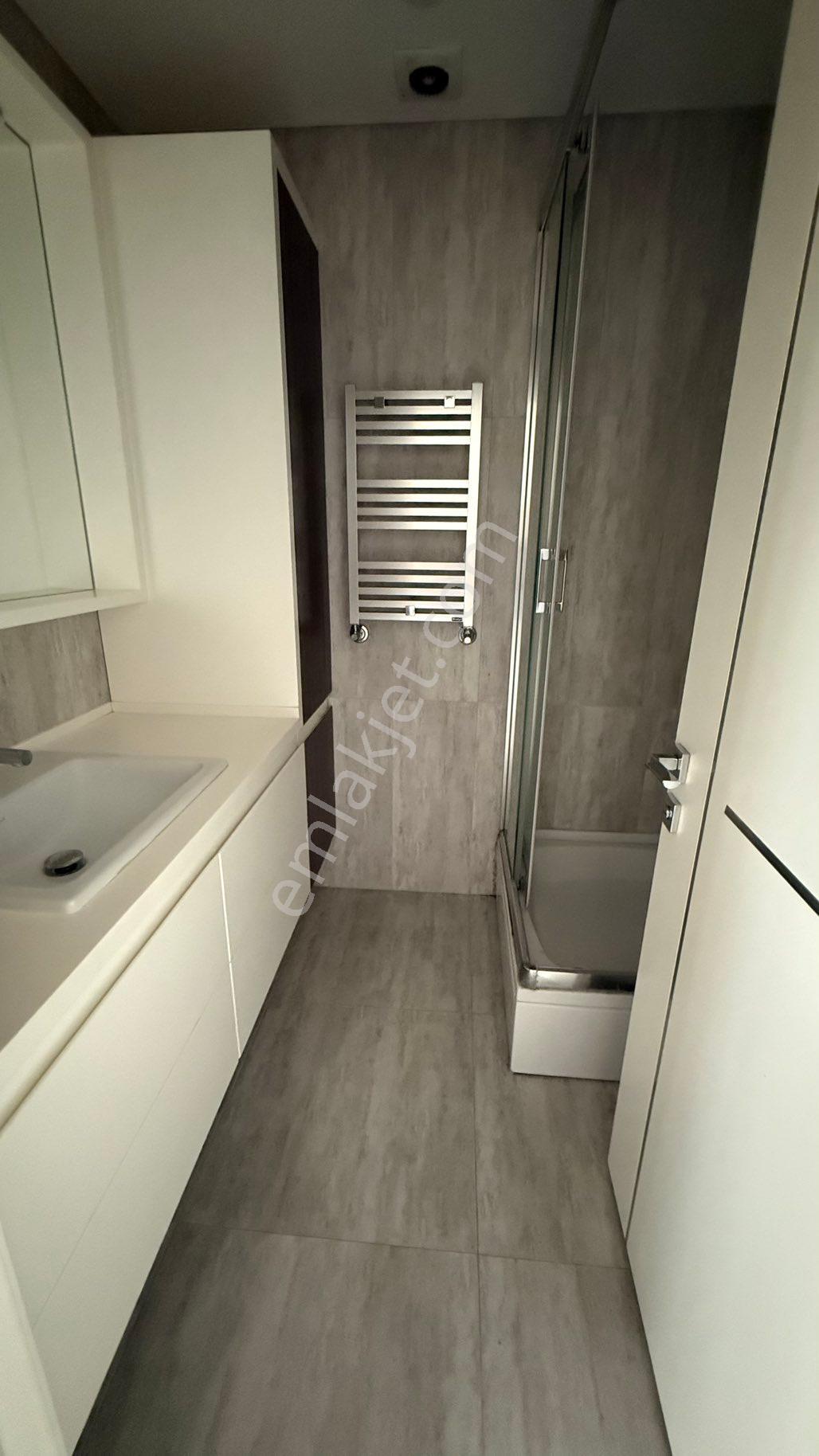 Gayrettepe 53’de Ruhsata Uygun Prestij Binada Kiralık Her İşe Uygun - Görsel 9