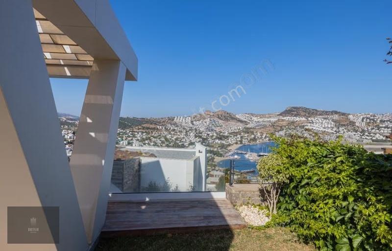 Gündoğan'da Deniz Manzaralı, Lüks Kiralık Villa - Görsel 15