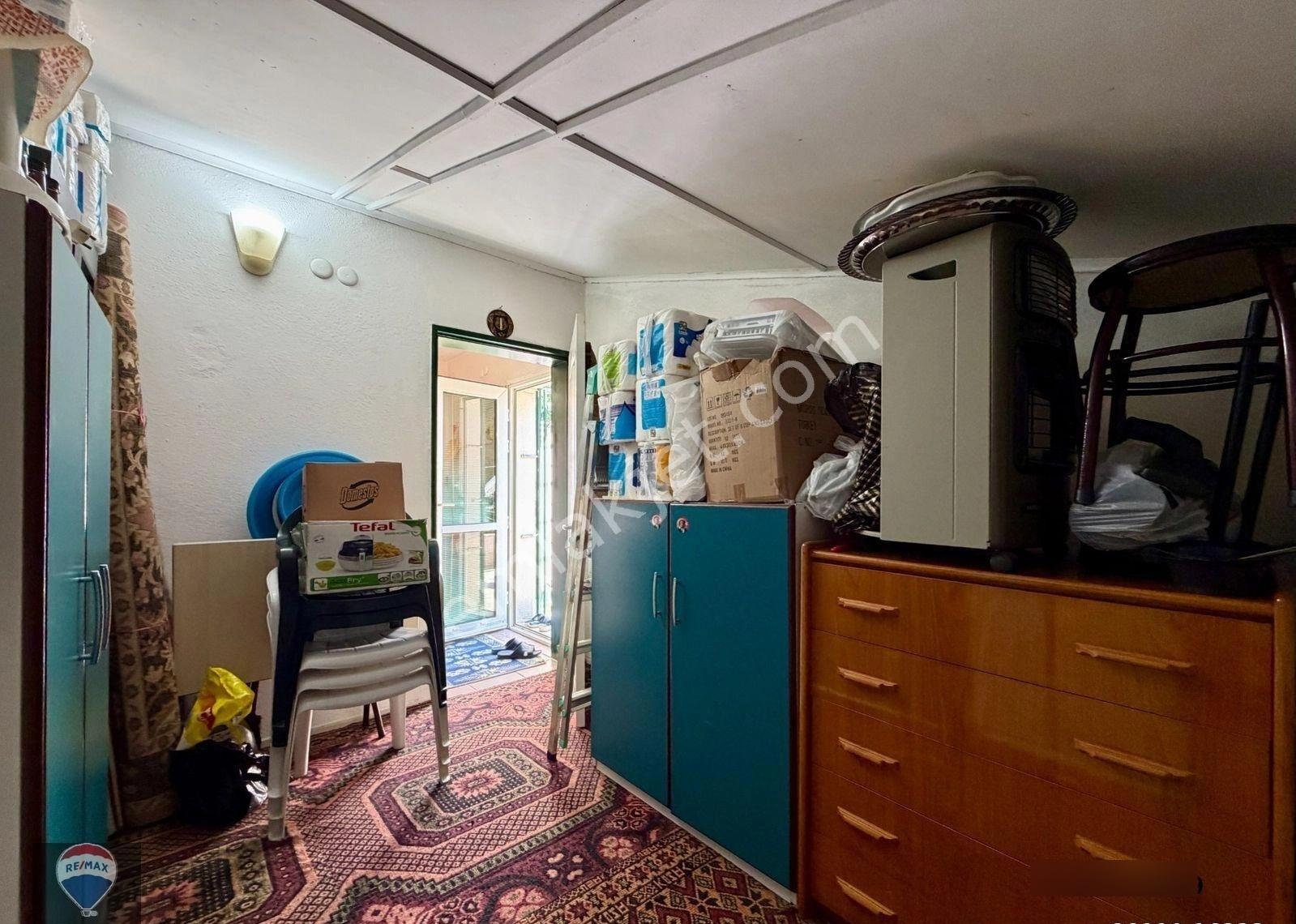 Batı Yakası Sitesi'nde Havuzlu, Kış Bahçeli, Geniş Bahçeli 4+1 Lüks Villa - Görsel 11