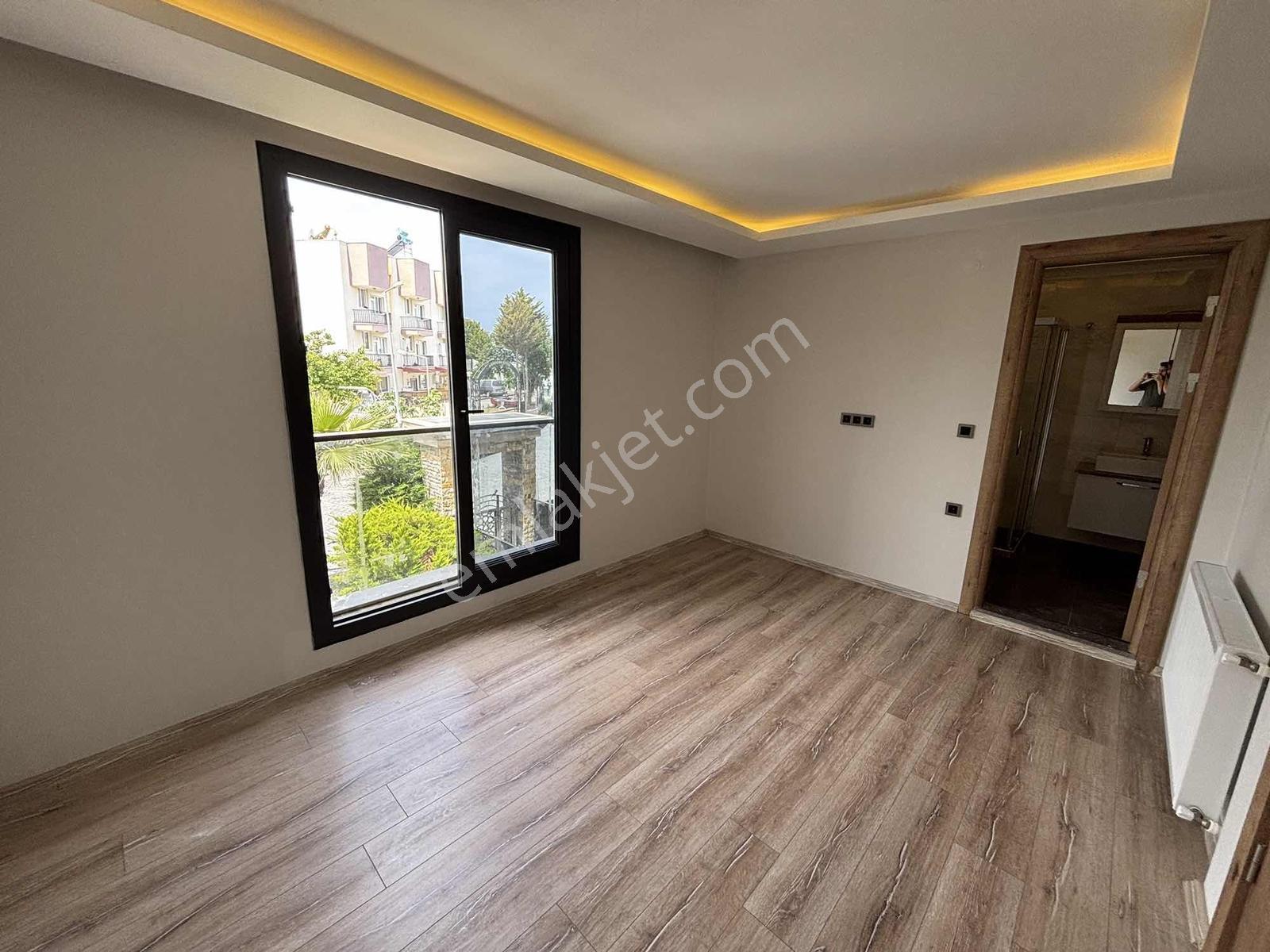Kuşadasında 3+1 Havuzlu Site İçerisinde Geniş Kullanımlı Daire - Görsel 21