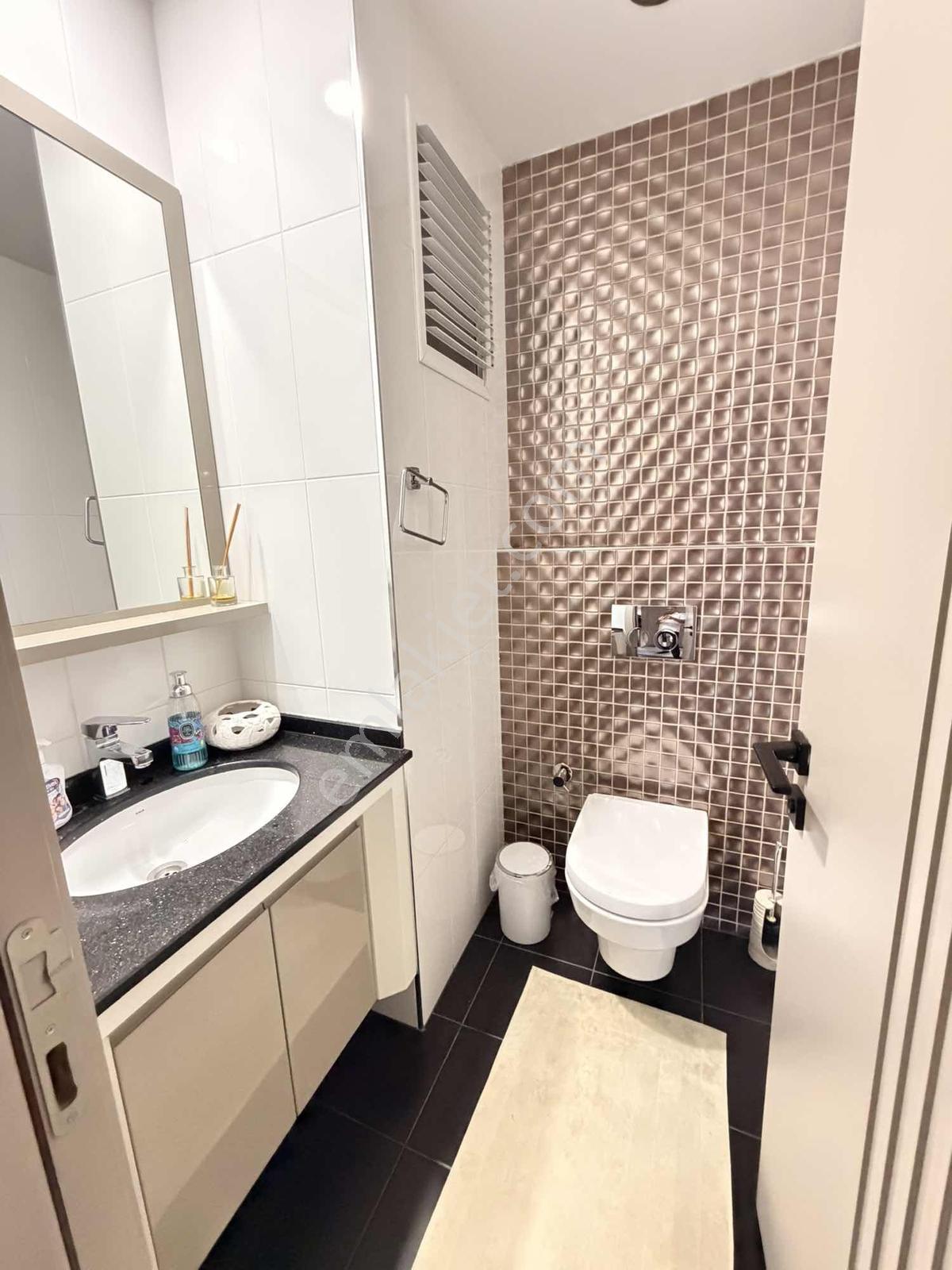 Doğa Park Evlerinde Satılık 4+1 185m2 Daire - Görsel 7