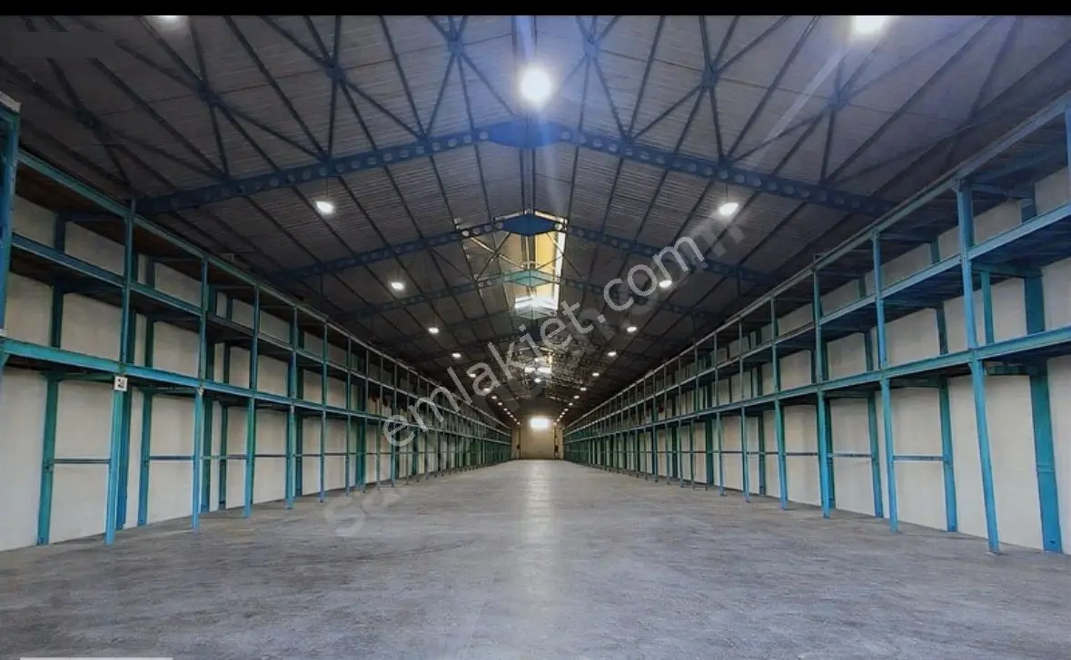 Karataş Yolunda Ruhsatlı Karekodlu Çipli Kiralık Depo 1,599m2-- 2,750,000tl -1dönüm 760m2 Kapalı. - Görsel 2