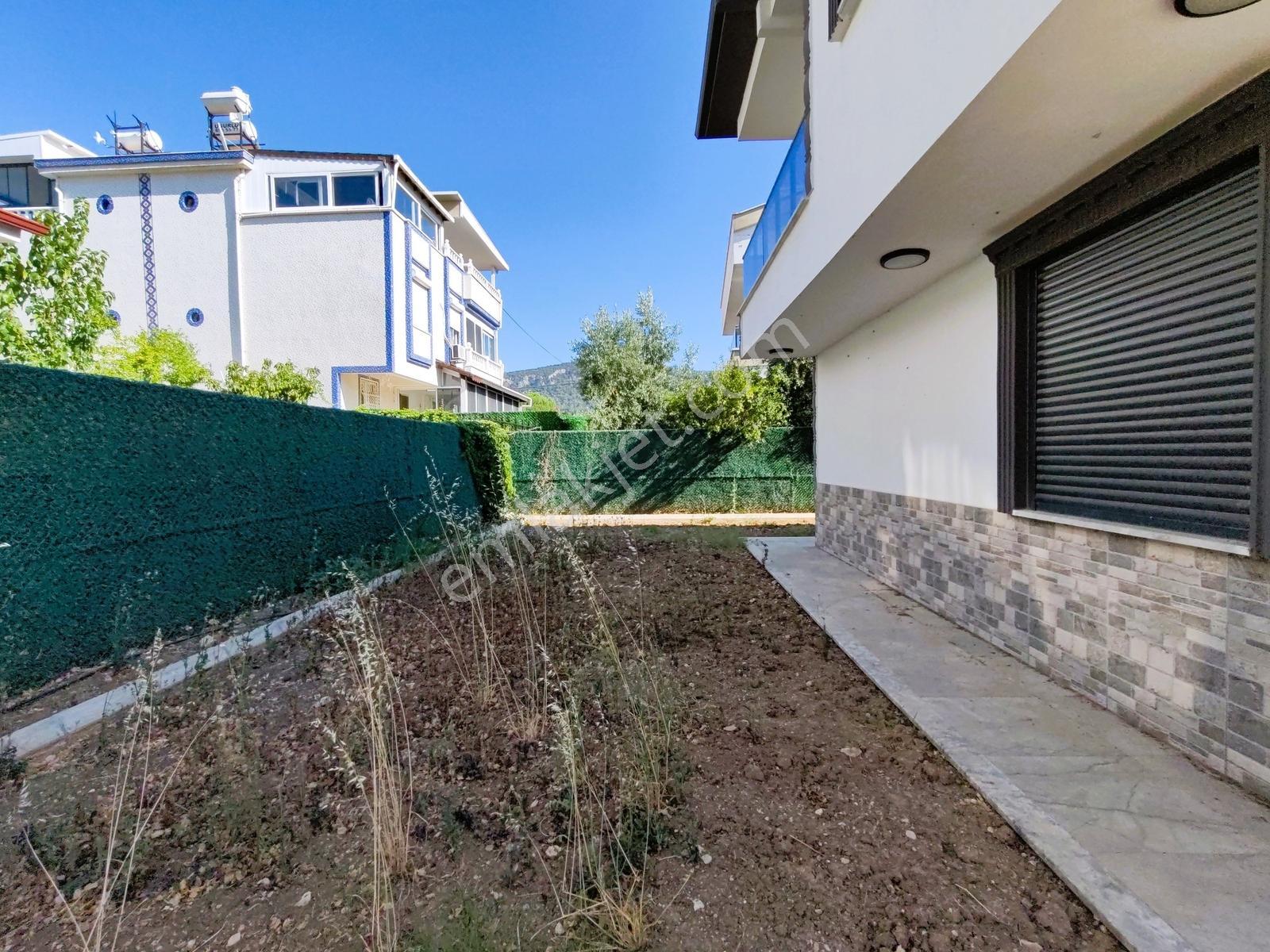 Didim Akbükte Merkezde Denize Sadece 150 Metre 3+1 Villa - Görsel 25