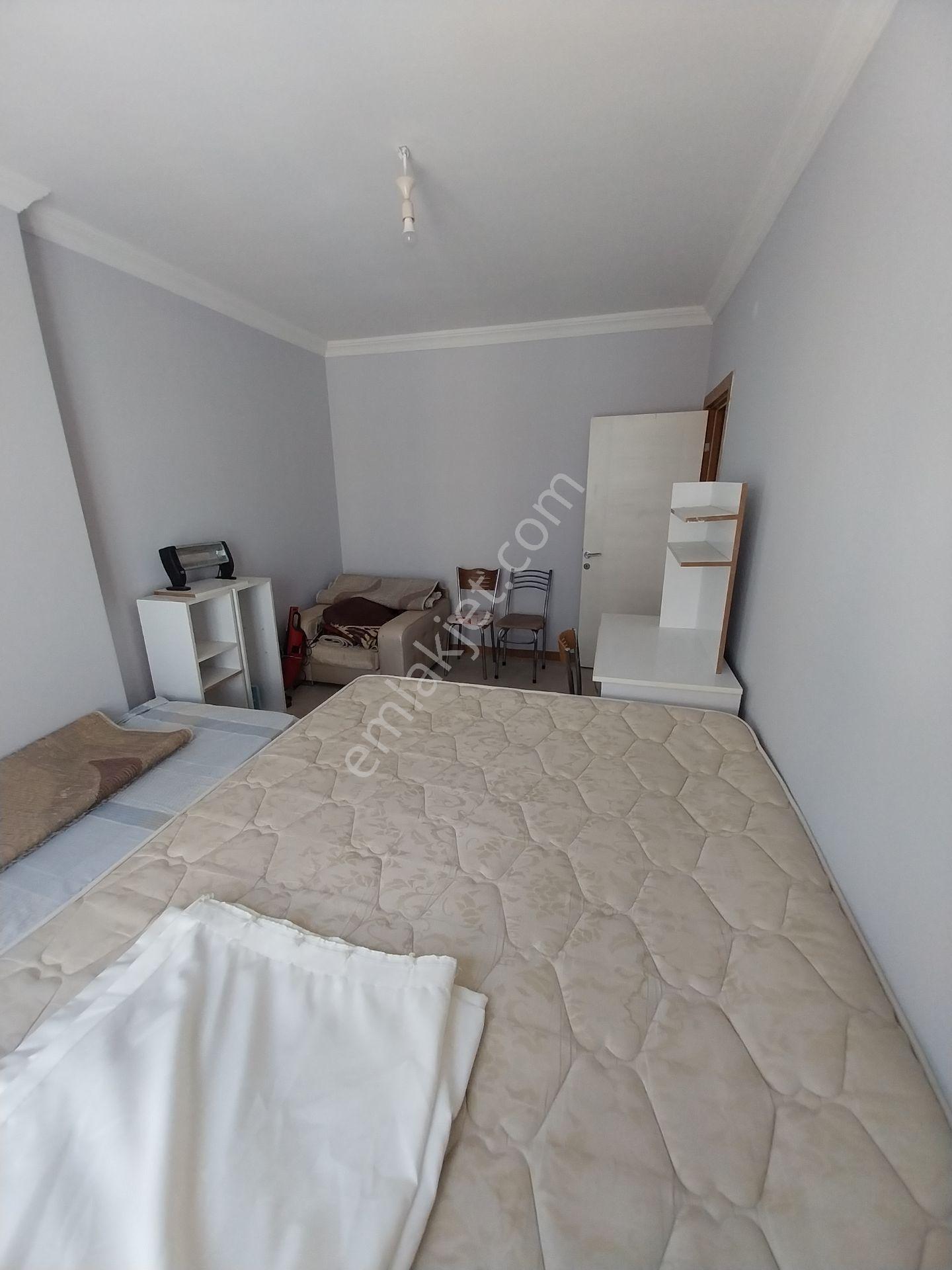 Üniversite Bölgesinde 1+1 *ayrı Mutfak* Eşyalı Satılık Daire - Görsel 14