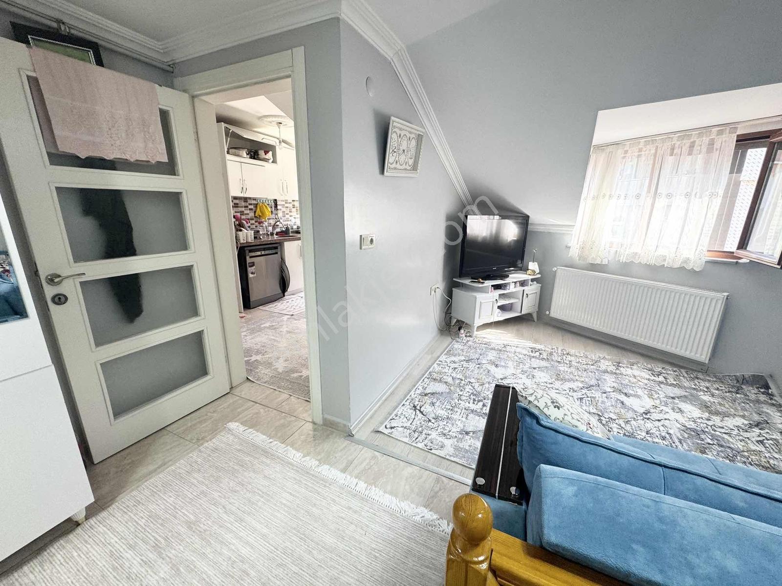 Yoldaş İnş Satılık 4+2 180 M2 Asansörlü Dublex Daire - Görsel 11