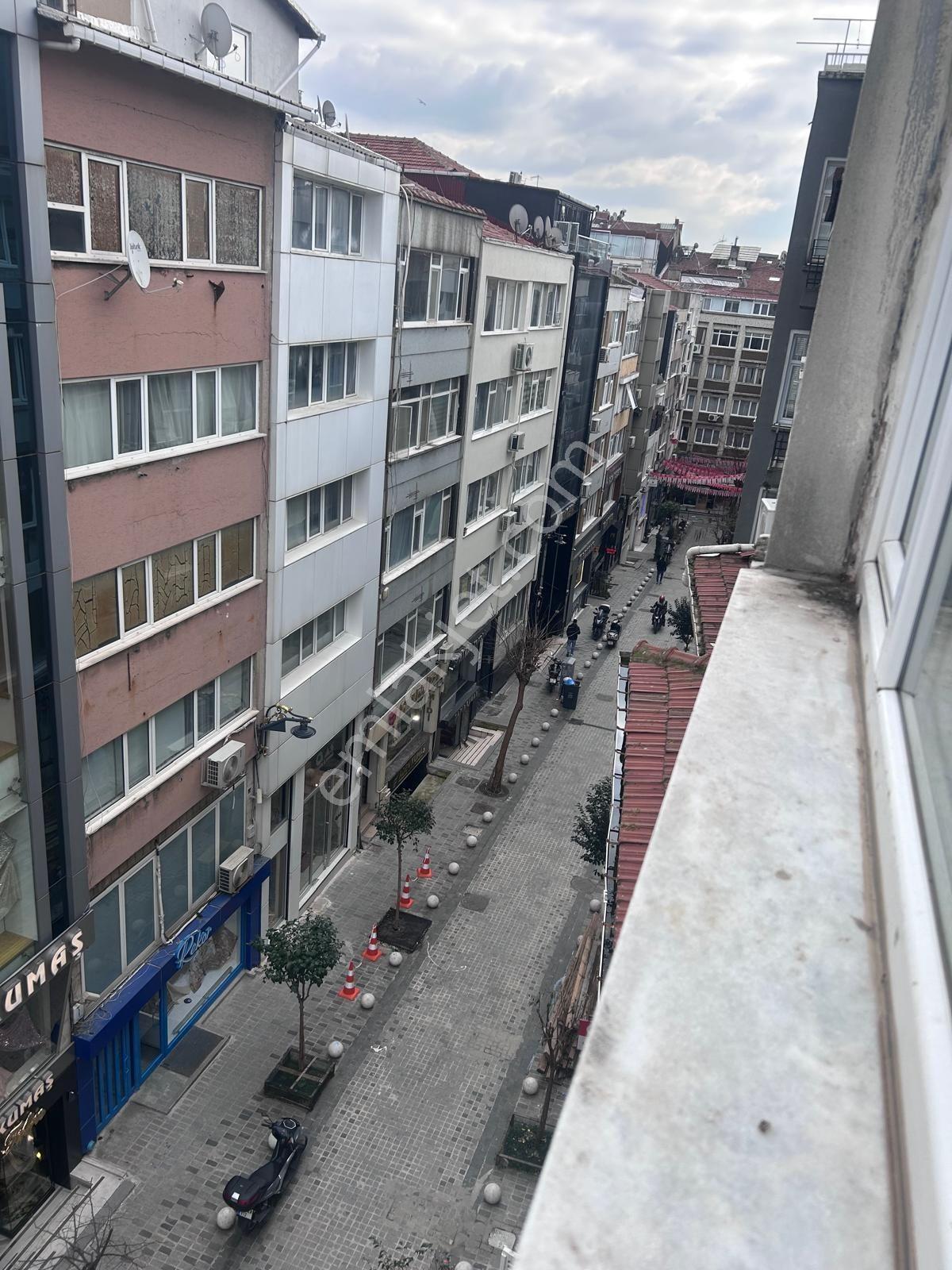 Şişli Rumeli Caddesi Yakını Kiralık 2+1 Daire - Görsel 6