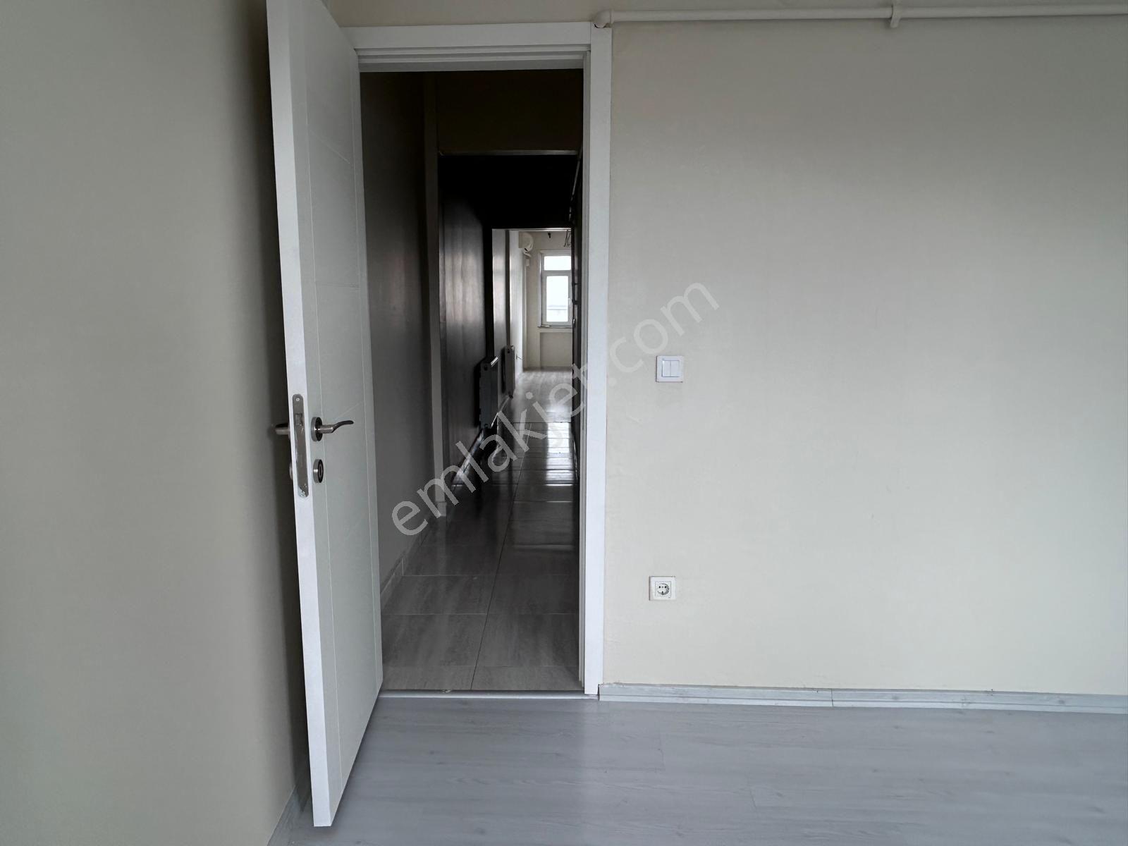 Şişli Rumeli Caddesi Yakını Kiralık 2+1 Daire - Görsel 14
