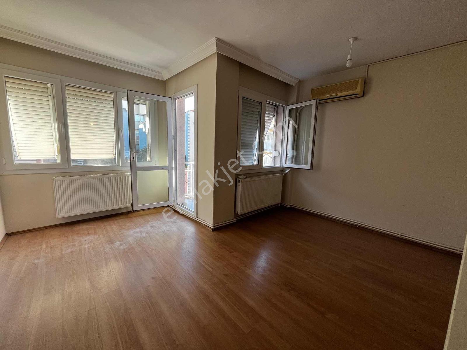 Reis Mah Acil Kiralık 2+1daire - Görsel 12
