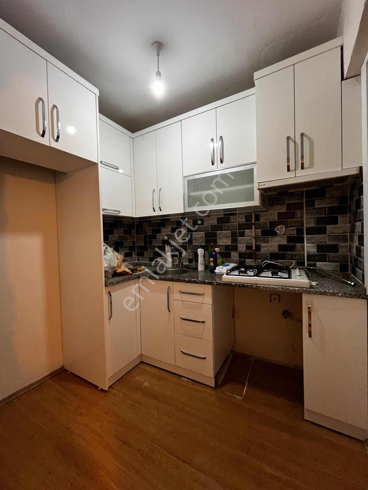 Reis Mah Acil Kiralık 2+1daire - Görsel 3