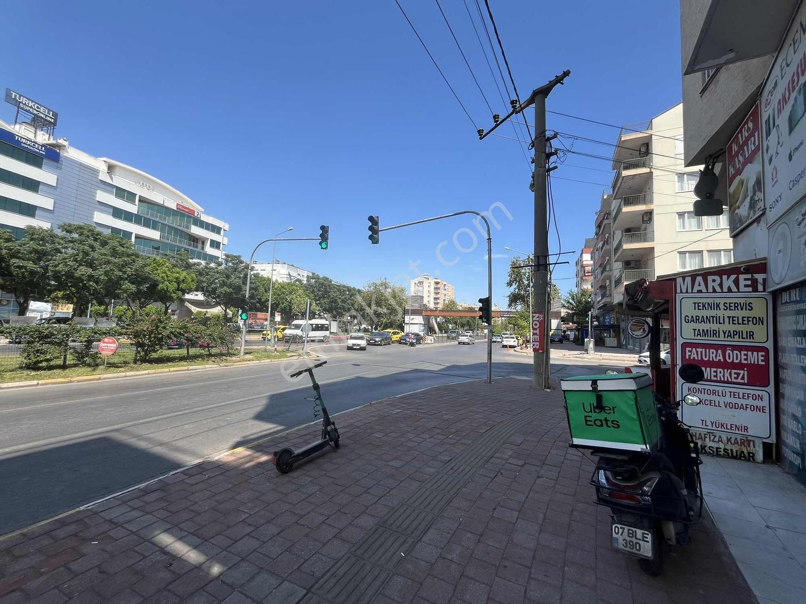 Muratpaşa Mah Evliya Çelebi Caddesi'nde Kiracılı Satılık Dükkan - Görsel 23