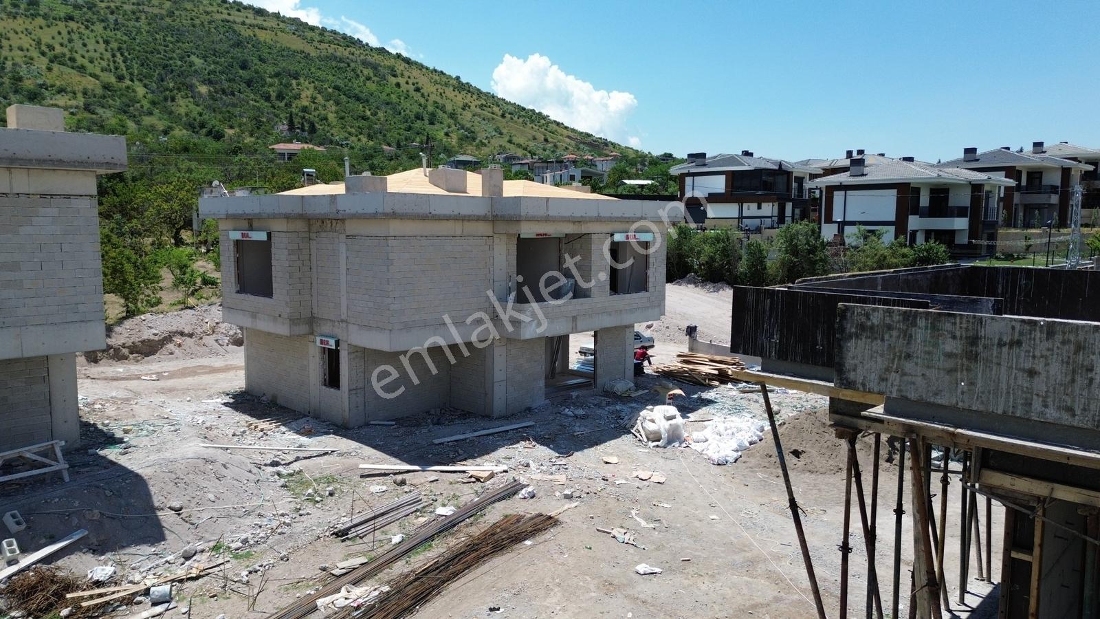 Doğayla İç İçe, Şehir Manzaralı 5+1 Lüks Villa | Becen - Görsel 9