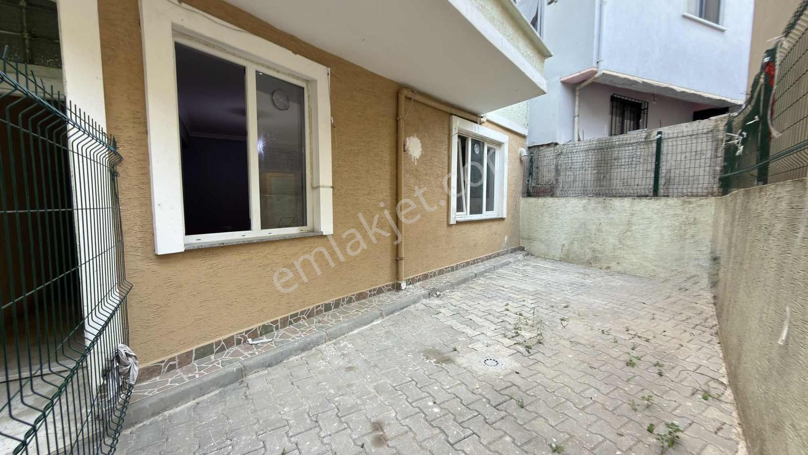 Demirci'de Kiralık 2+1 Bahçeli Daire - Görsel 22