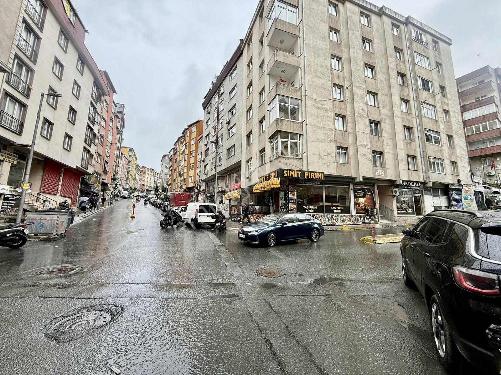 Cadde Dibinde Sıfır Eşyalı Mecidiyeköy Meydan'a 12dk Ferah 1+1 - Görsel 6