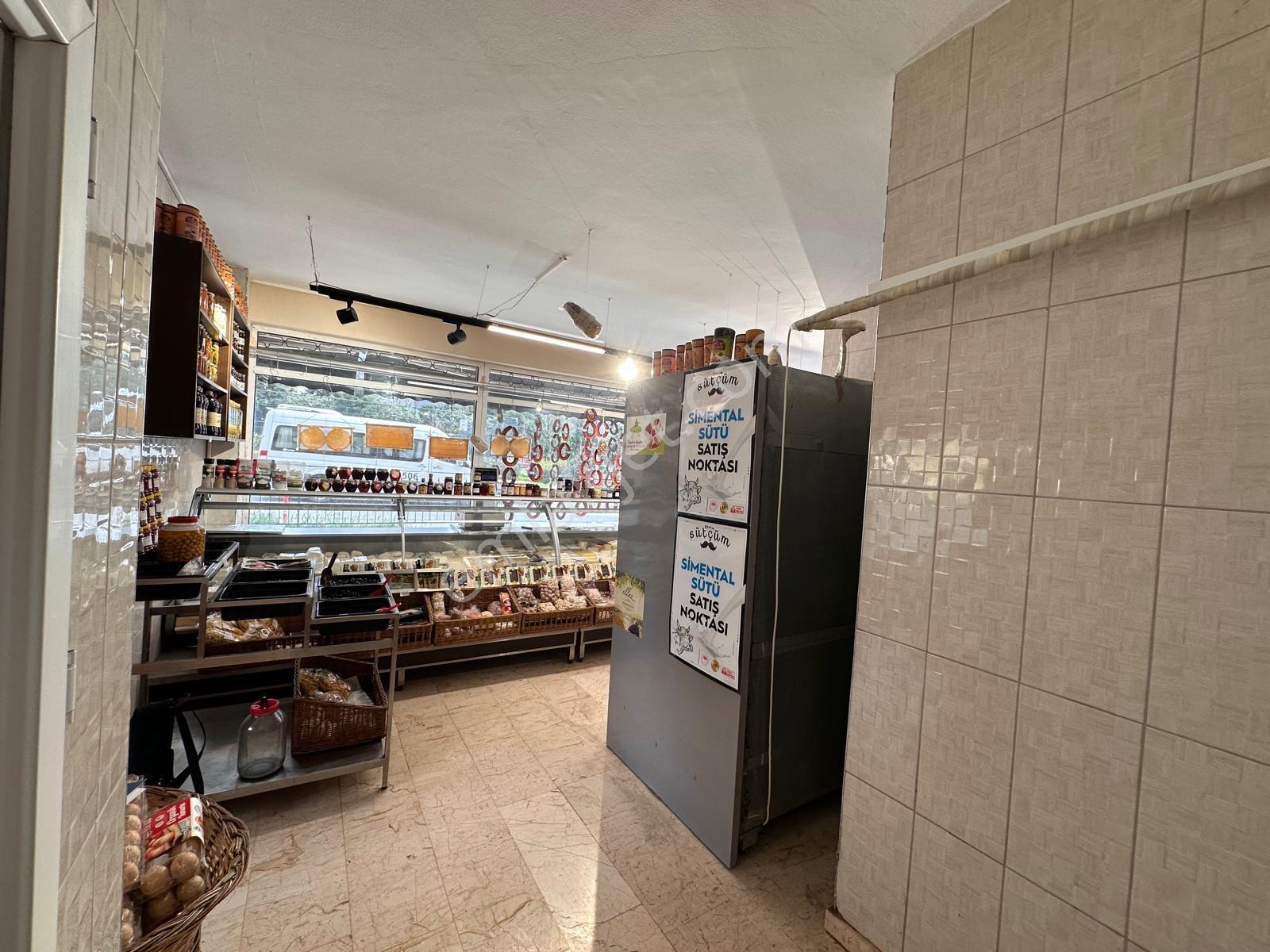 İçerenköy'de 230 M2 Devren Kiralık Şarküteri Depo+ofis+mağaza - Görsel 8