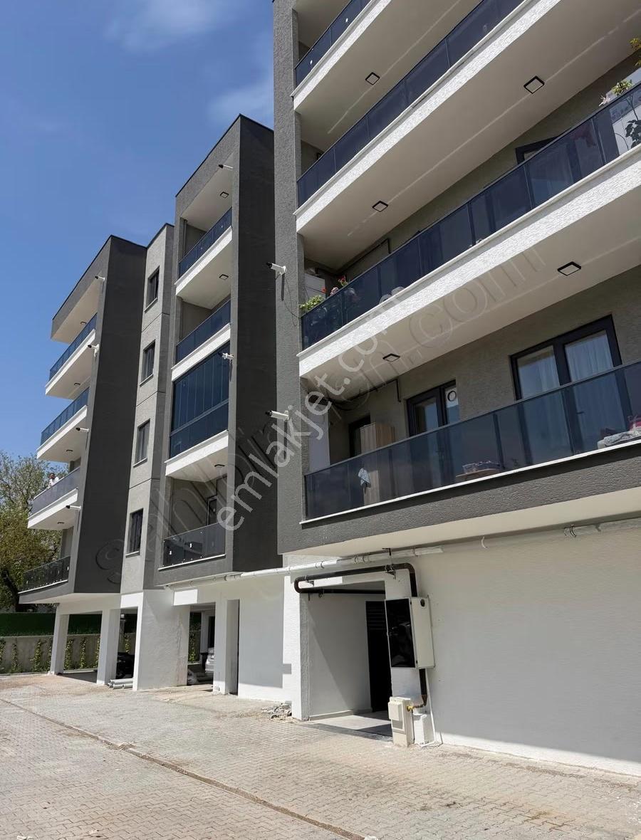 Nirvana 4 Sitesinde Oturuma Hazır Kiralık 1+1 Daire - Görsel 2