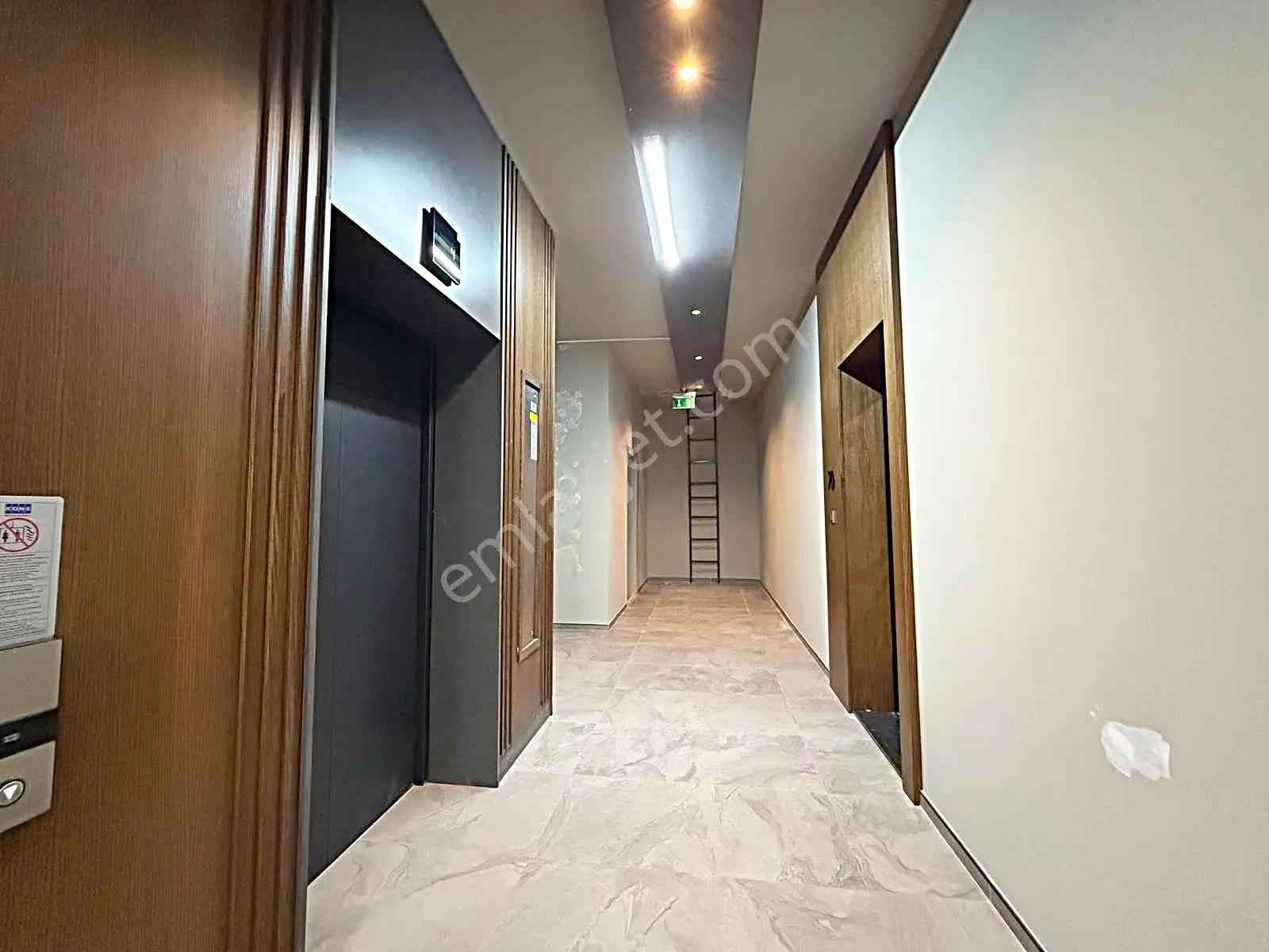 Baska Ankara Sitesinde Ank Manzaralı 5.5+1 Kiralık Daire - Görsel 4