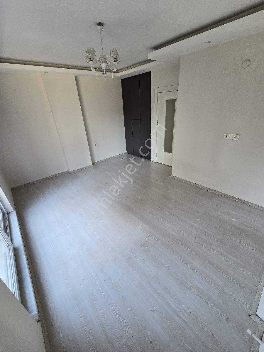 Kepez Devlet Has. Yakını Site İçerisinde 2+1 Daire