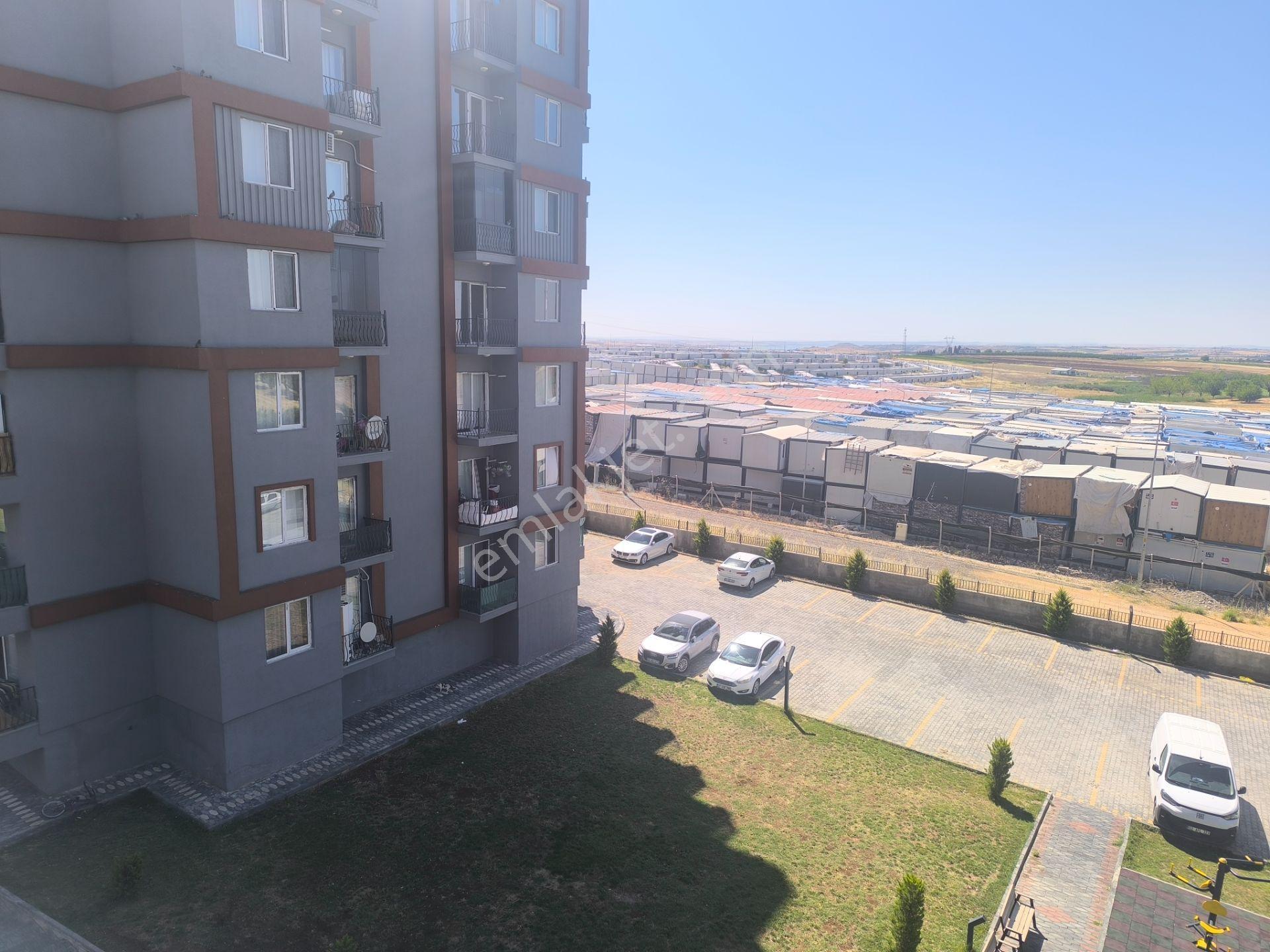 Adıyaman Altınşehirde Kiralık 3+1 Ara Kat Lüks Site İçi Daire - Görsel 11