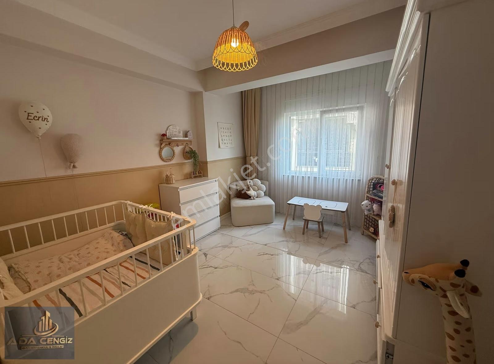 Serdivan Vatan Mah.3+1 145m2 Akıllı Ev Sistemiyle Yapılmış Daire - Görsel 2