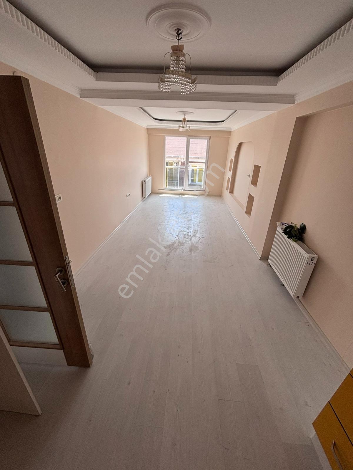 Çorlu Kumyol Caddesinde Acil Satılık 8 Yasında 2+1 Daire - Görsel 19