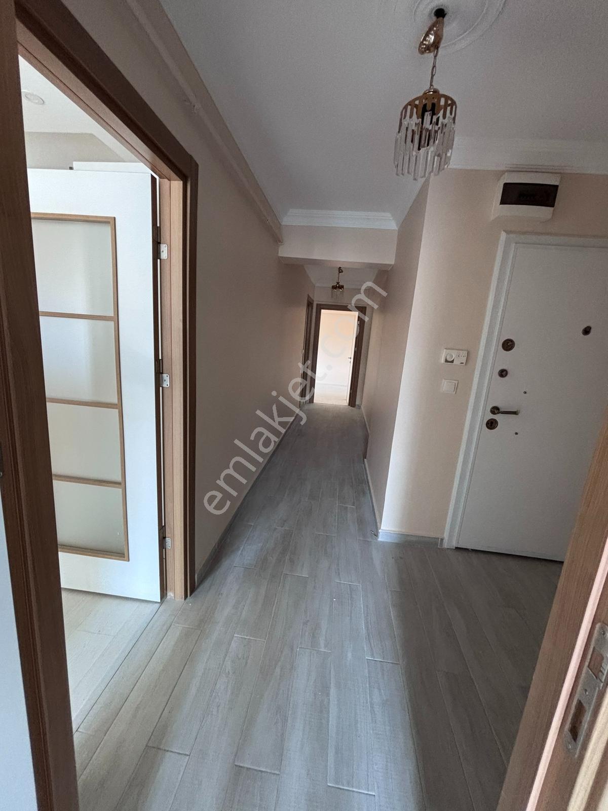 Çorlu Kumyol Caddesinde Acil Satılık 8 Yasında 2+1 Daire - Görsel 16
