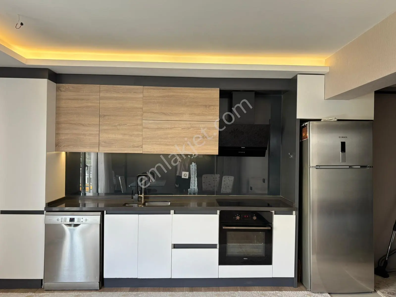 Balgat Oğuzlar Mah.de Eşyalı Yapılı 2+1 Kiralık Daire - Görsel 2