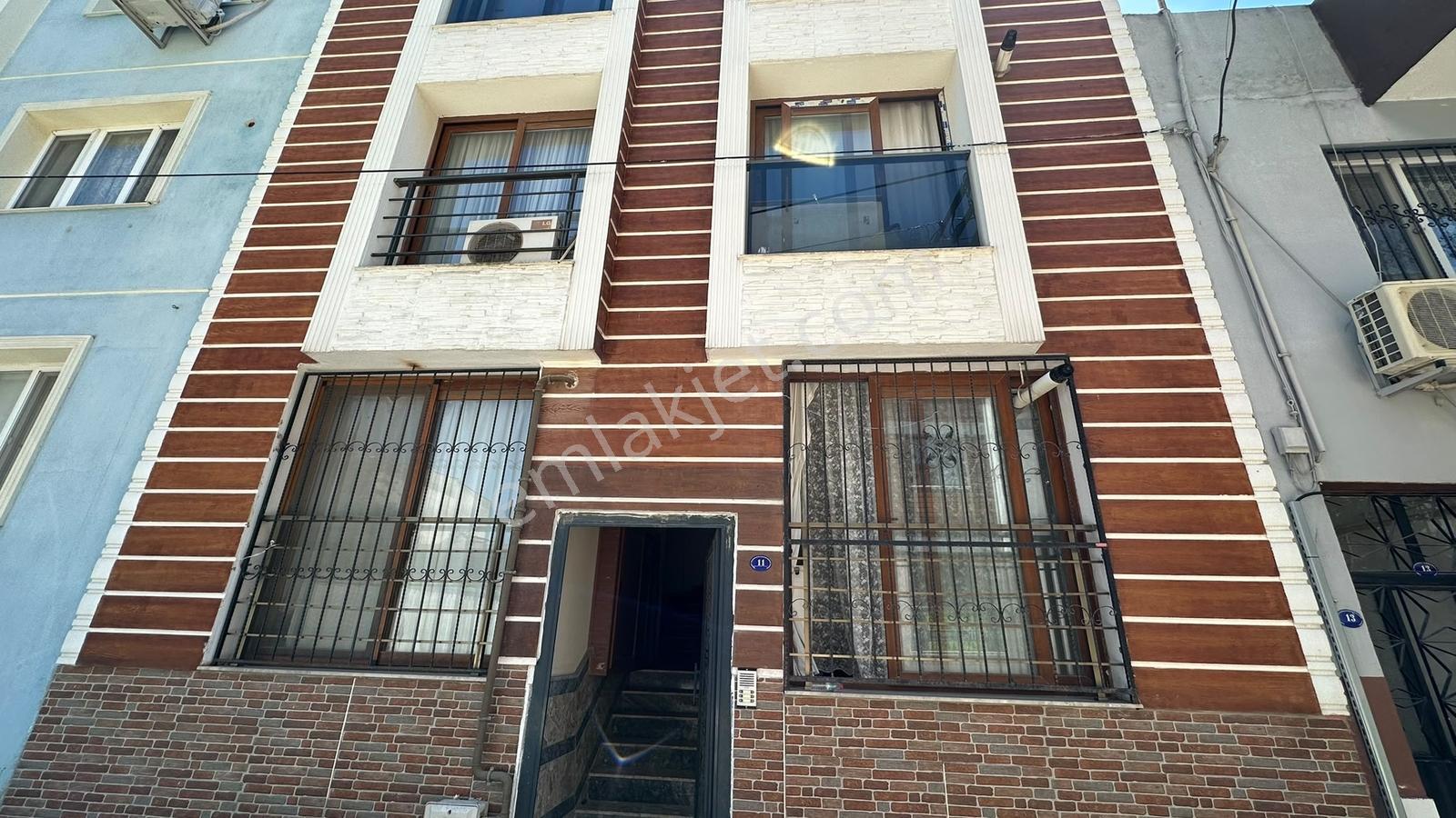 Katip Çelebi Üni. Yakınında Eşyalı Bahçeli 1+1 Kiralık Daire - Görsel 8