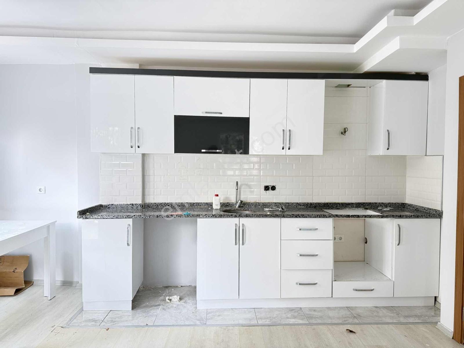 Kiralık_mükemeel_konumda_masrafsız_kullanışlı_demir_korkuluklu_! - Görsel 23