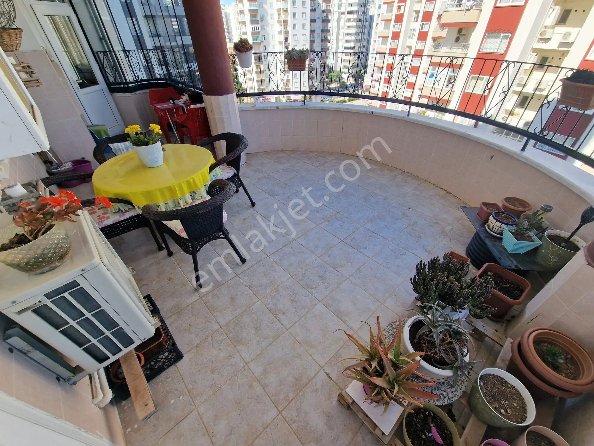 4+1güzelyalı Kap.mutfak 3banyo 3wc 240m2 Gdb Cephe 2balkon Site İçi Sosyete Pazarı Civ.az Hasarlı - Görsel 13