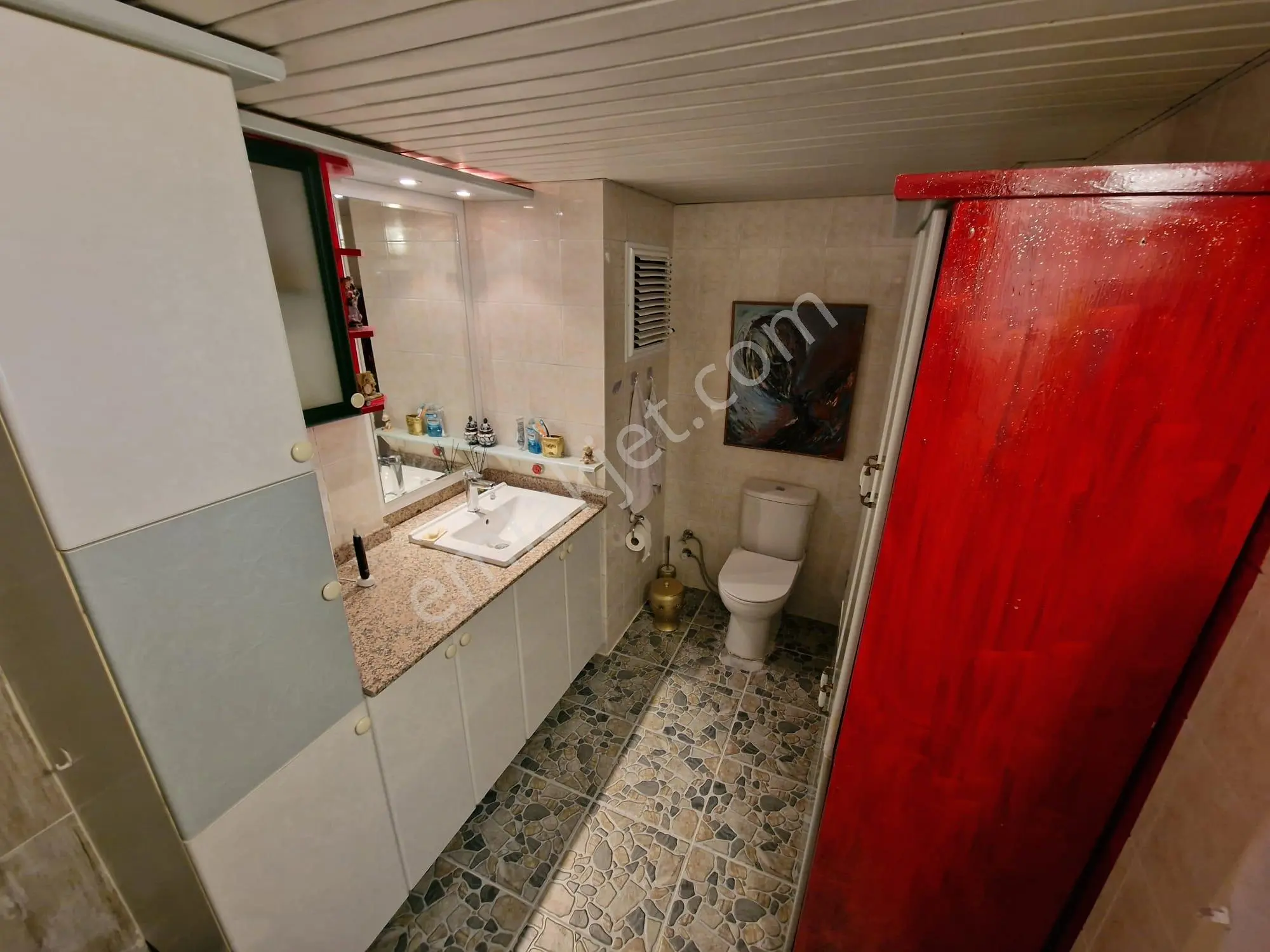 4+1güzelyalı Kap.mutfak 3banyo 3wc 240m2 Gdb Cephe 2balkon Site İçi Sosyete Pazarı Civ.az Hasarlı - Görsel 6