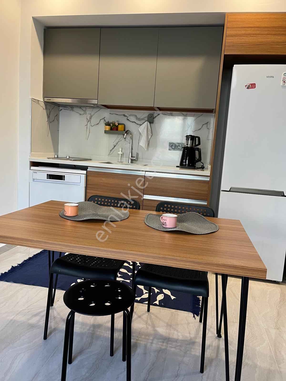 Urla Gülbahçe De Kiralık 1+1 Eşyalı Balkonlu Daire - Görsel 4