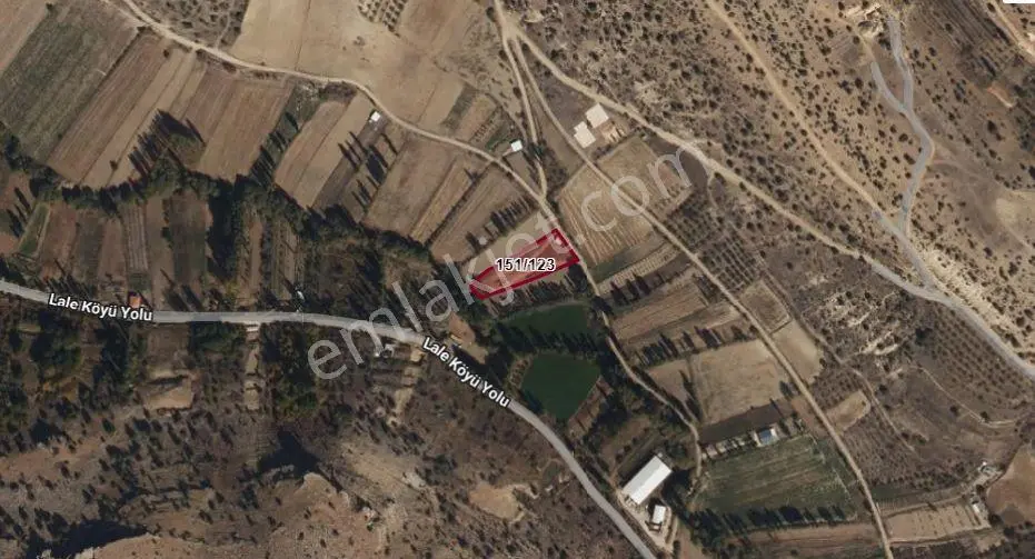 Karaman Lale Köyü'nde Dereye Sıfır 2055m² Satılık Bahçe! - Görsel 4