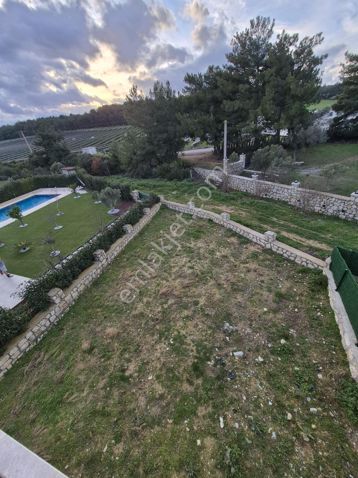 Urla Kuşçular'da 4+1 Satılık Müstakil Villa - Görsel 7