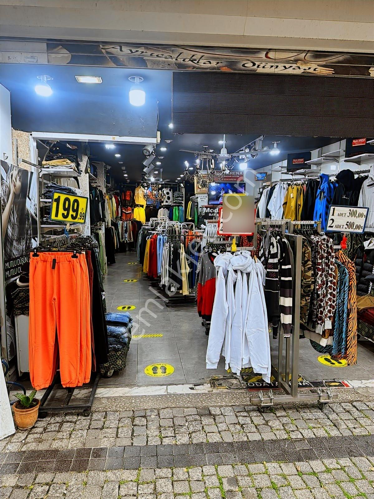 İzmir Karşıyaka Çarşı'da Devren Kiralık Dükkan - Görsel 3
