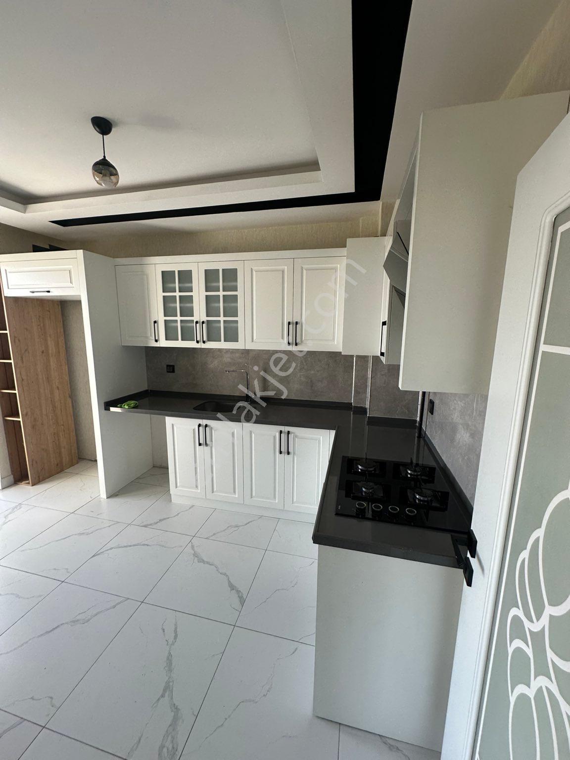 B.kumköprü Cad. 1parsel İçerde Lüks Site İçi Arakat 2+1 - Görsel 4