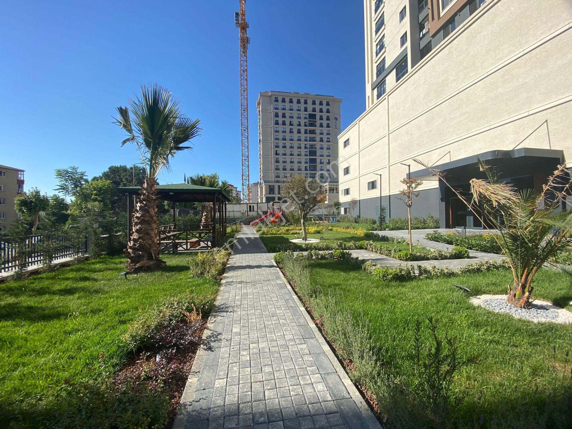 Hükümet Konağı Karşısı Otopaklı Sitede 2,5+1 Dev Teraslı Daire - Görsel 34