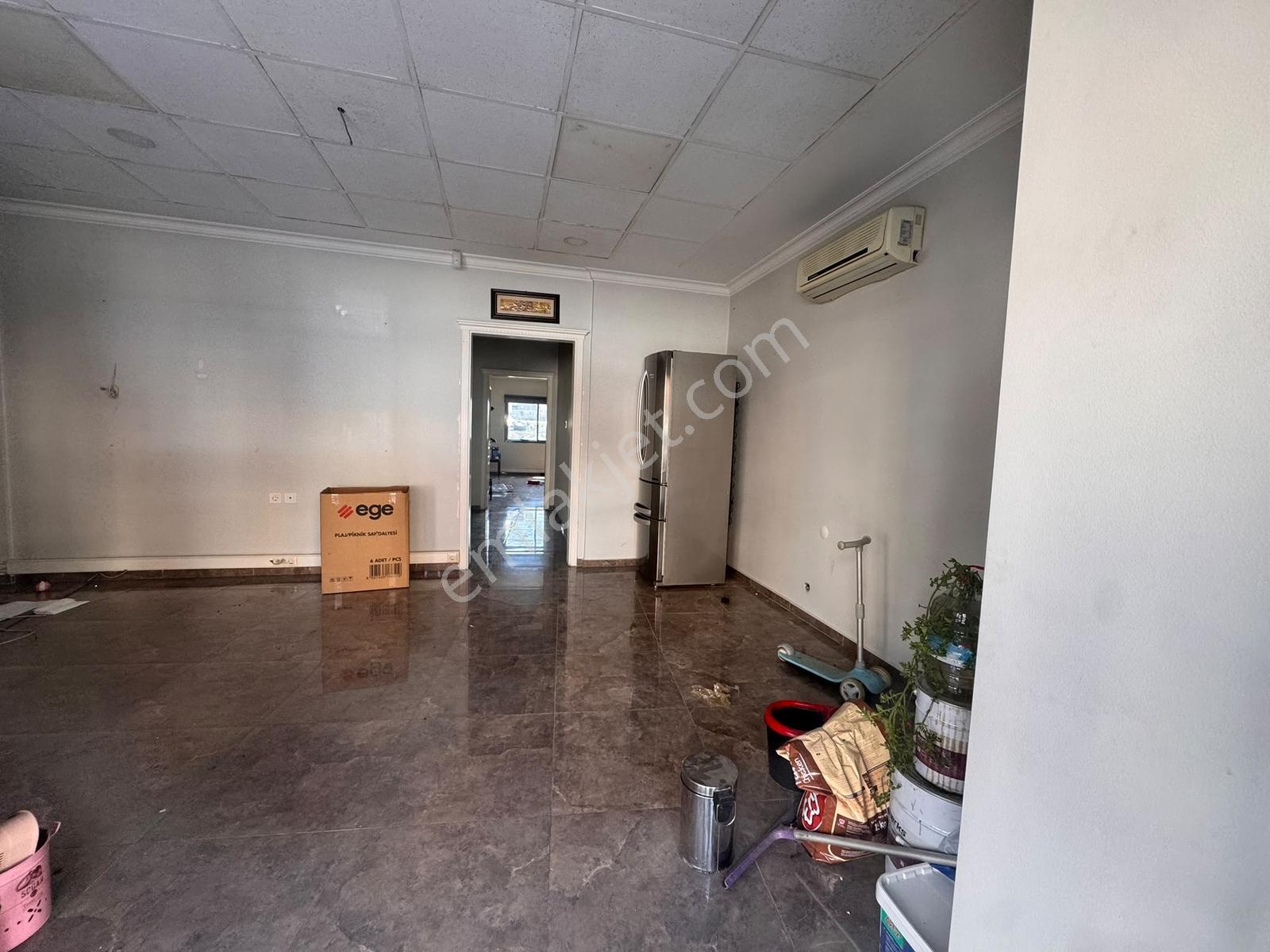Caddesi Üzeri Kiralık Dükkan - Görsel 9
