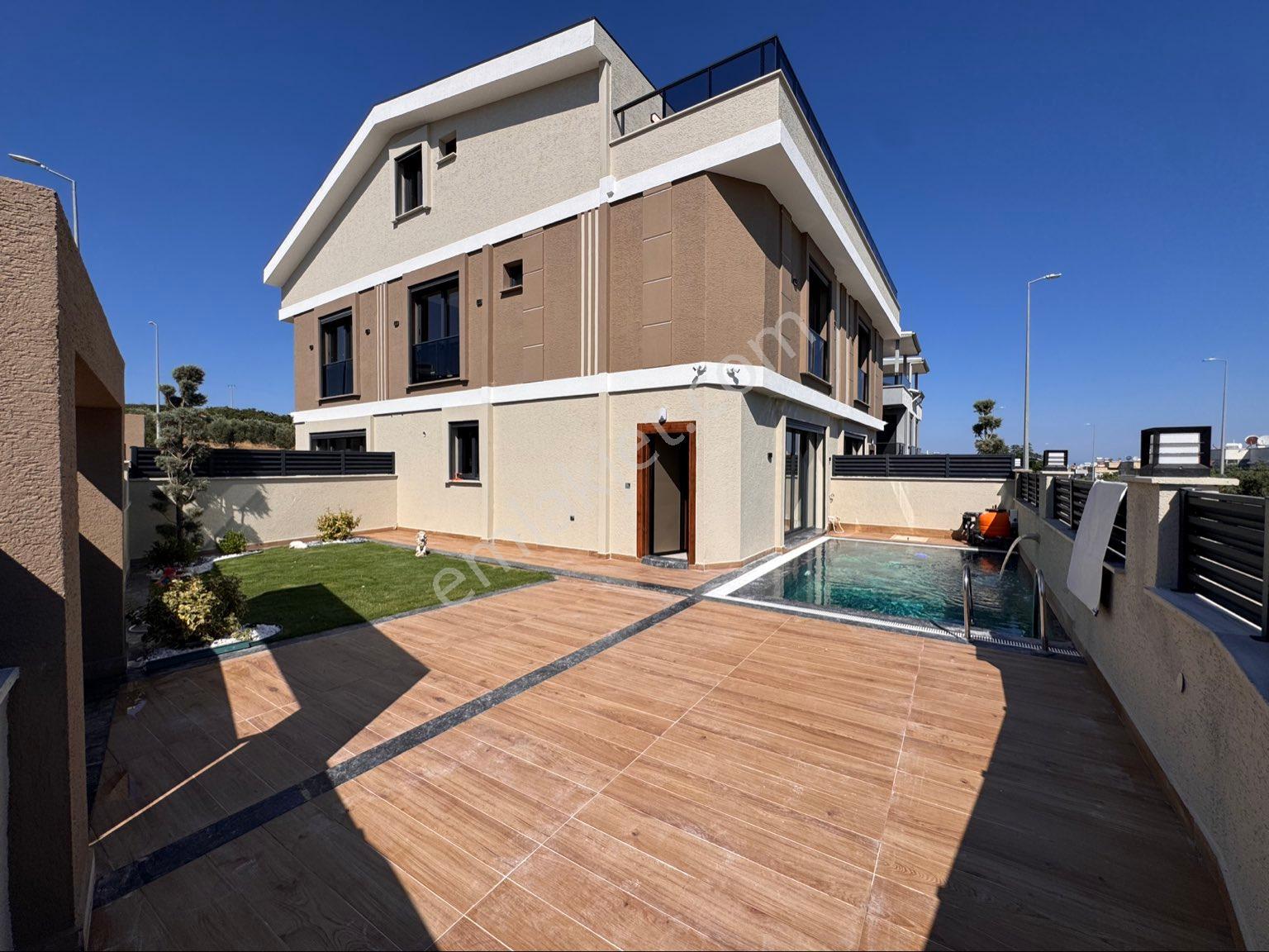 Didim Hisar Mahallesinde Deniz Manzaralı 4+1 Havuzlu-otoparklı Satılık Lüks Villa - Görsel 4